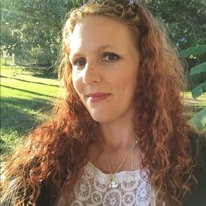 Meet your Posher, Ivy